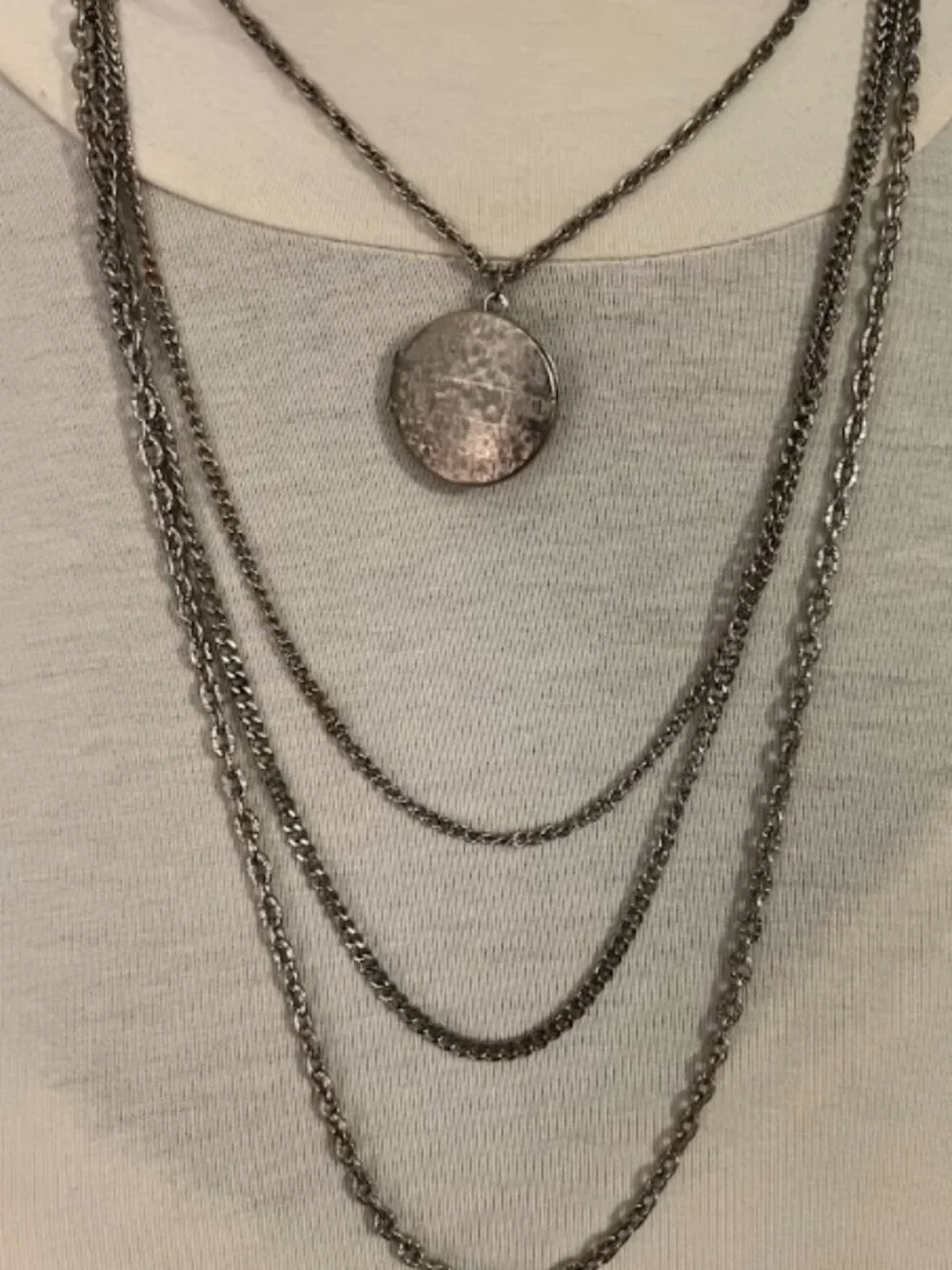 Vintage multi-tiered Silver tone Locket Necklace Box Clasp 1960's